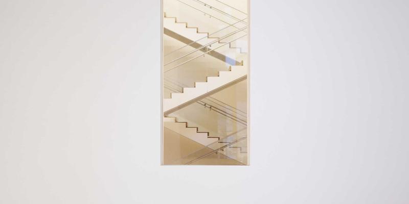 零信任网络架构（ZTNA）实践指南：从身份验证到微隔离的完整部署路径